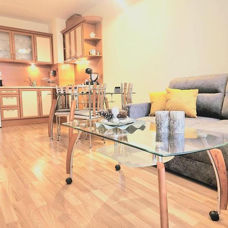 보로베츠 Arboro Royal Plaza 아파트 외부 사진